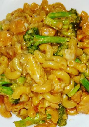 Foto resep Creamy Yummy Mac Bro (Macaroni Broccoli)