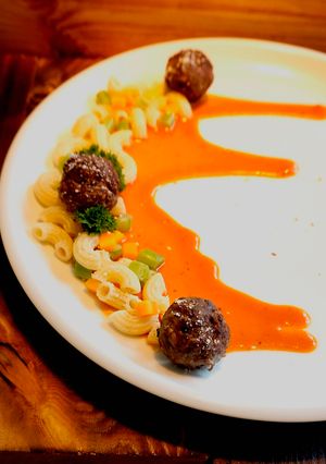 Foto resep Meat Ball with macaroni mix vagatable and tomato sauce