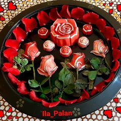 A picture of Mukhwas Stuffed Chocolate Roses.