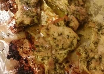 Easy Recipe Pesto baked chicken thighs Yummy Easy Recipe Pesto baked chicken thighs Yummy