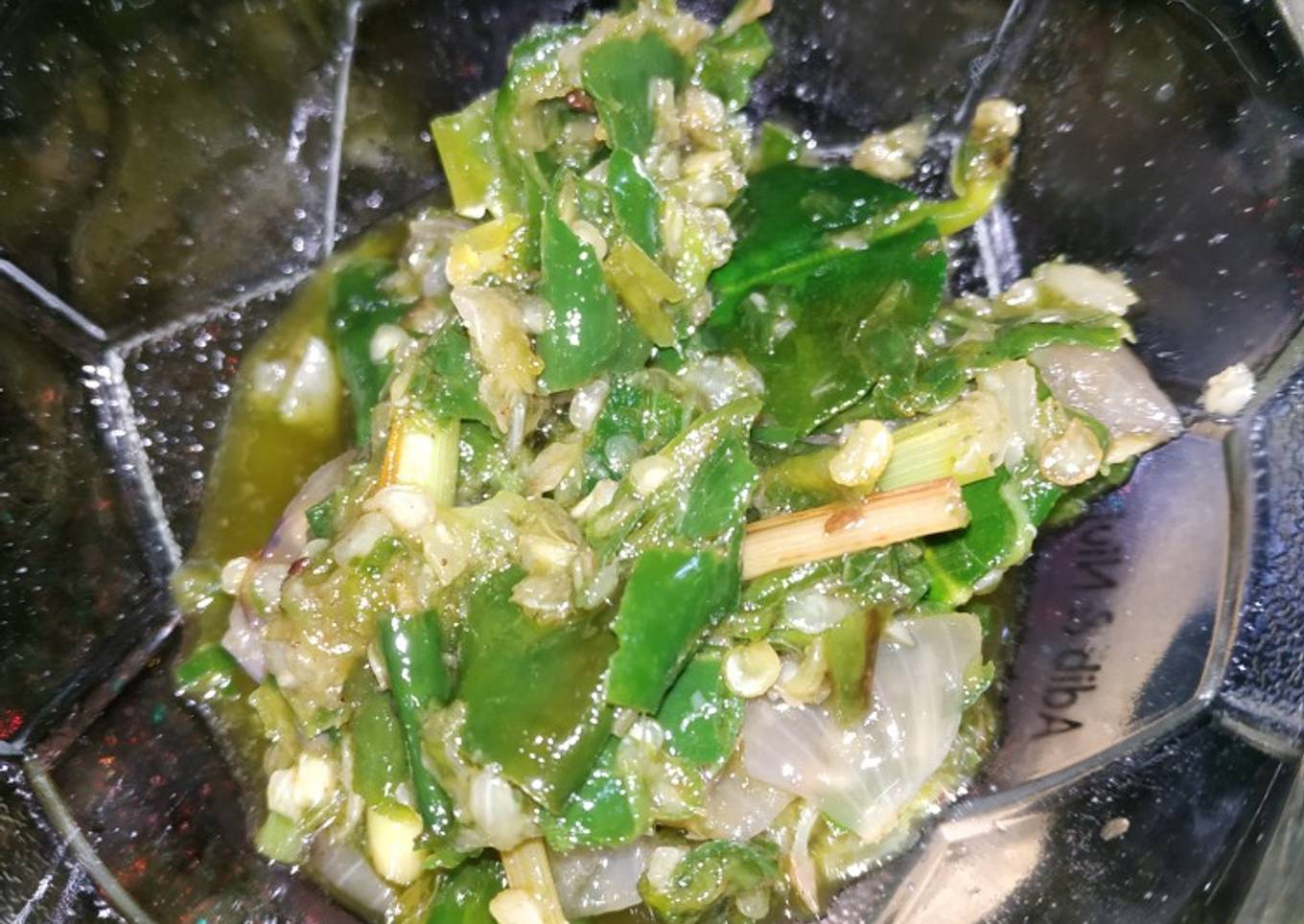 Sambal ijo (teman makan mangut panggang)