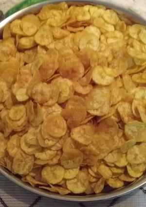 A picture of Banana Crisps.