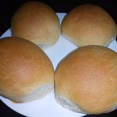 A picture of Homemade Burger buns.