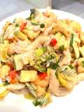 Tumis jamur tahu