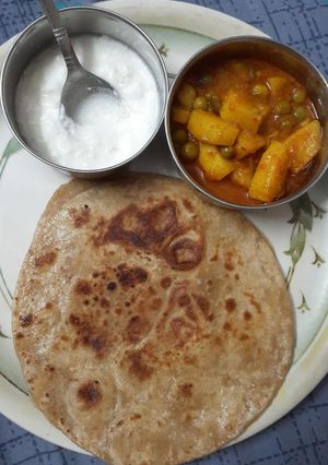 A picture of Aloo matar ki sabji.