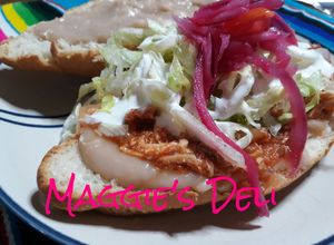 Una foto de Tinga de pollo familiar