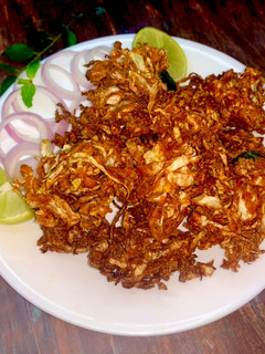 முட்டைக்கோஸ் பக்கோடா (Muttaikosh pakoda recipe in tamil) செய்முறை முக்கிய புகைப்படம்