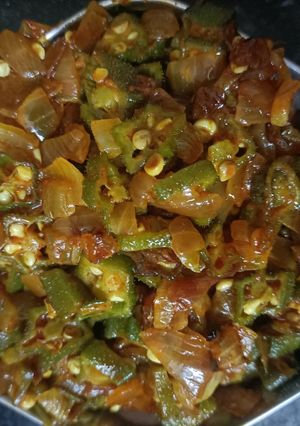 வெண்டைக்காய் பொரியல்(vendaikkai poriyal recipe in tamil) செய்முறை முக்கிய புகைப்படம்