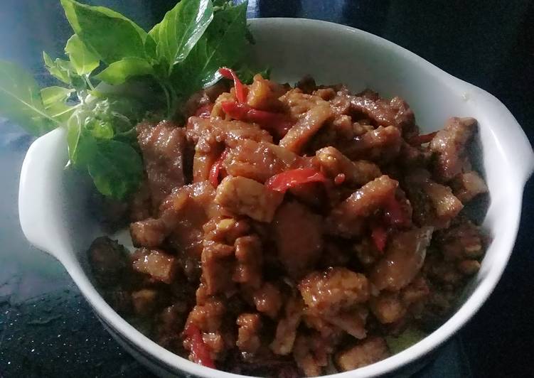 Oseng2 tempe kecap+bakso sapi sedaap.