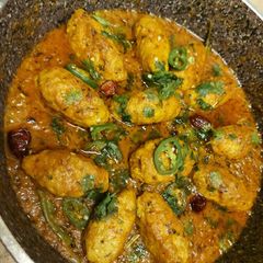 A picture of Reshmi kabab karahi.