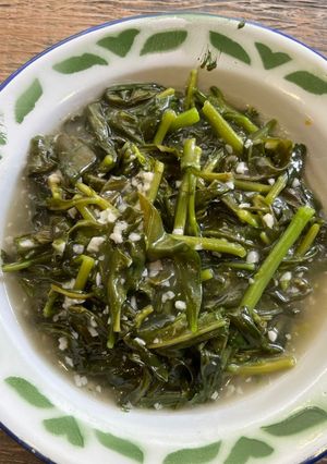 Foto resep Tumis Daun Ginseng Bawang Putih