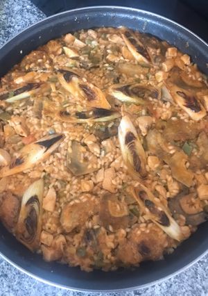 Una foto de Arroz de Calçots al Romesco