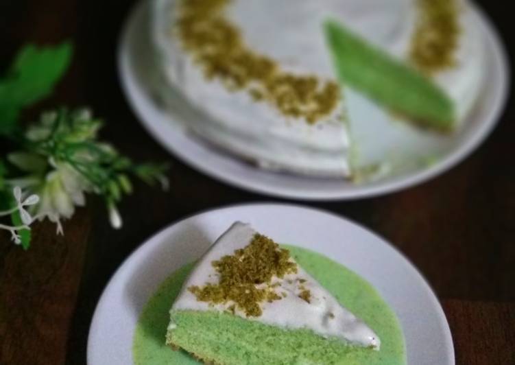 Pistachio Tresleches Cake