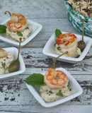 Babaganoush con frutti del cappero e gamberi