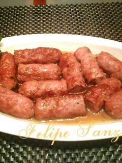 Una foto de Salchichas de cerdo frescas al vino