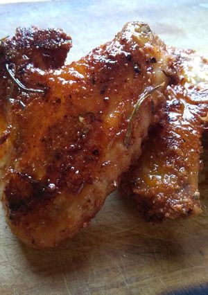 Una foto de Alitas de pollo crocantes