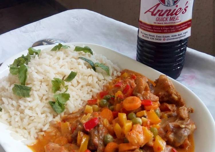 Recipe of Award-winning Turkey Thai curry sauce with Chilled Zobo