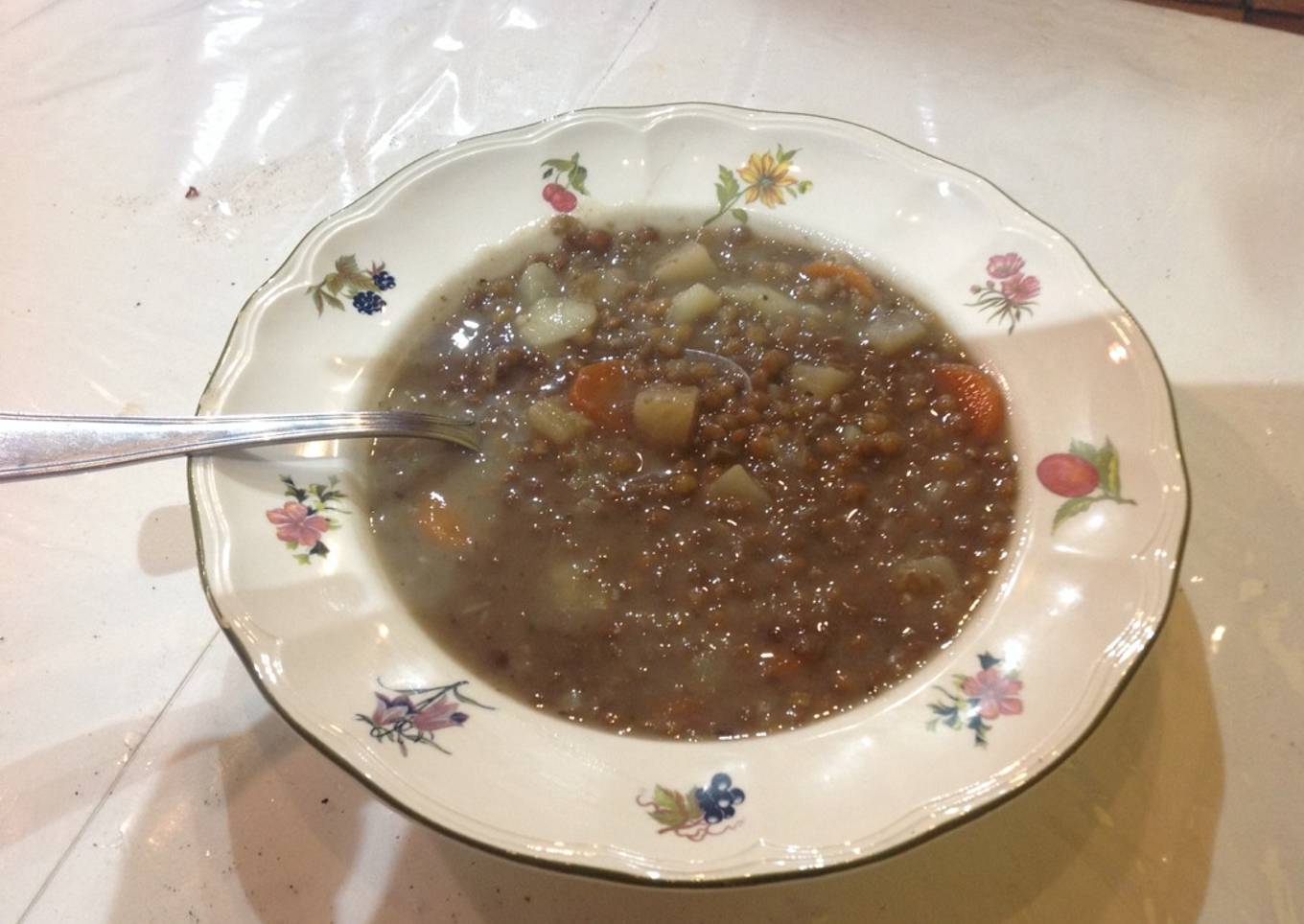 Potaje de lentejas Checo