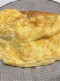 Tortilla a la francesa a los cuatro quesos