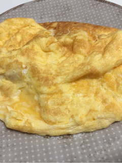 Una foto de Tortilla a la francesa a los cuatro quesos
