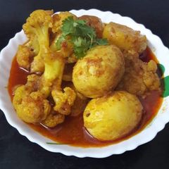 Cauliflower egg curry A picture of Cauliflower egg curry.