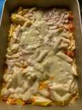 Mostacholes con salsa rosa y muzzarella