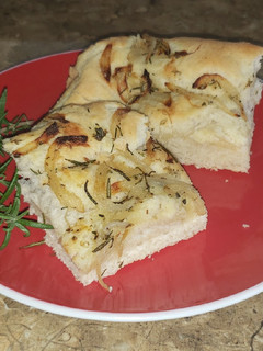 Una foto de Pan Focaccia de Cebolla y Romero