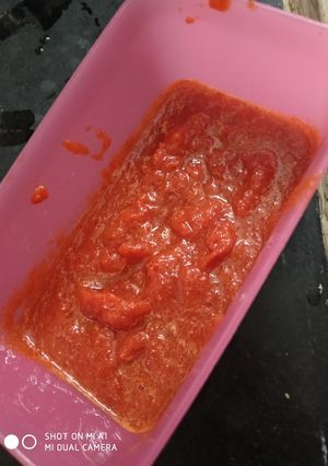 લાલ મરચાં ની ચટણી(Red chilly Chutney recipe in Gujarati) રેસીપી મુખ્ય ફોટો