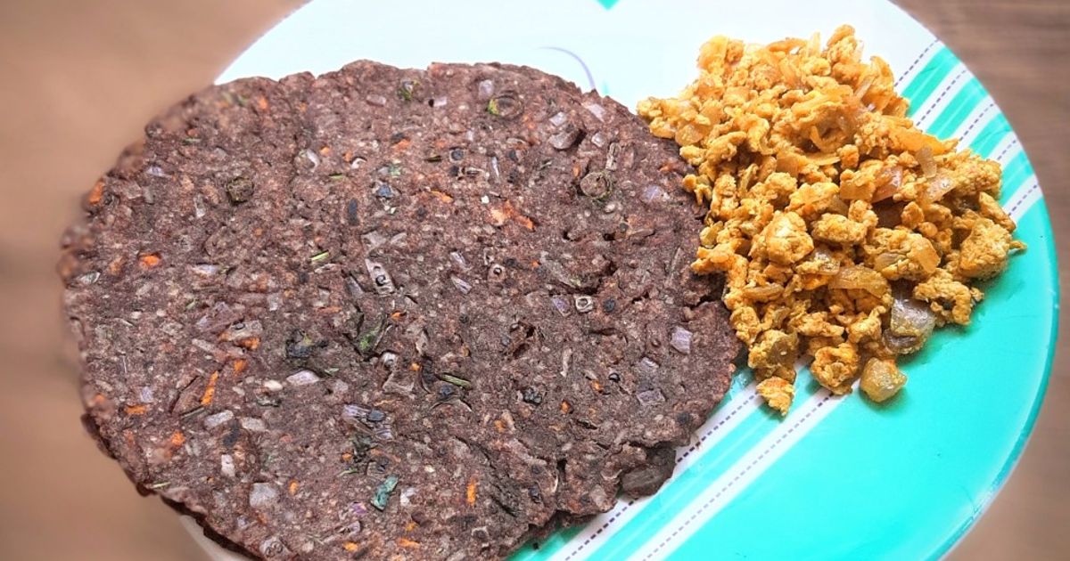 Ege Rotti Ragi Rotti With Egg Burji Recipe by Harshitha Gurukumar - Cookpad