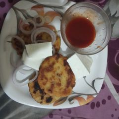 A picture of Potato paneer tikki.