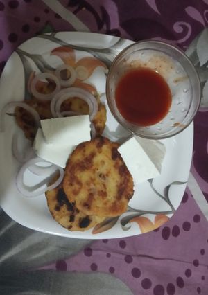 A picture of Potato paneer tikki.