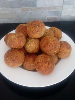 Foto di Polpette di pane con mortadella e pecorino
