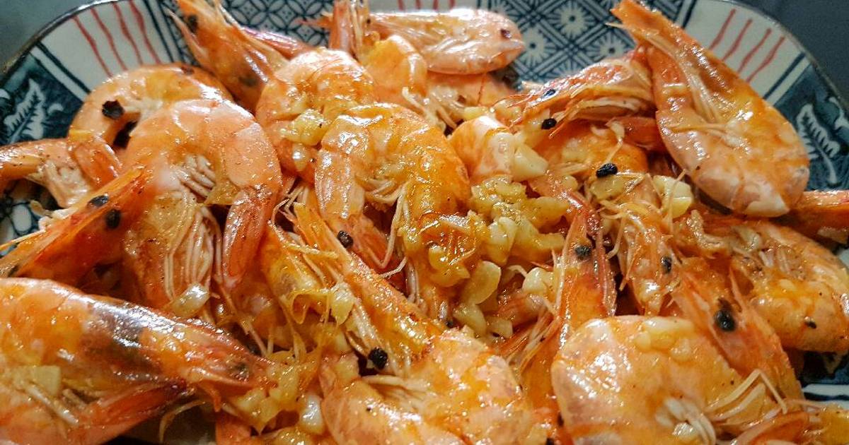 Garlic Buttered Shrimp Recipe by bemski - Cookpad