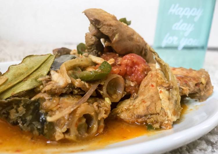 Cara membuat Rica-rica tulang ikan yang enak dan Mudah Dibuat