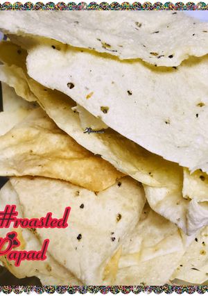 A picture of Microwave roasted papad.