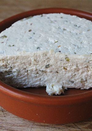 Foto principal de Queso casero fácil de orégano