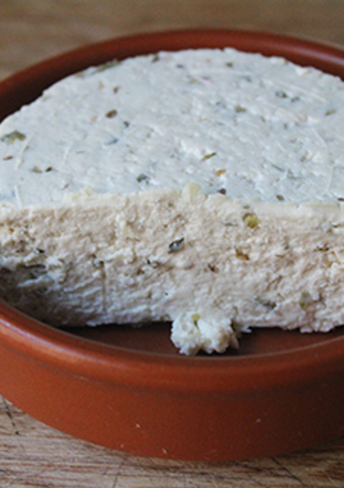 Una foto de Queso casero fácil de orégano
