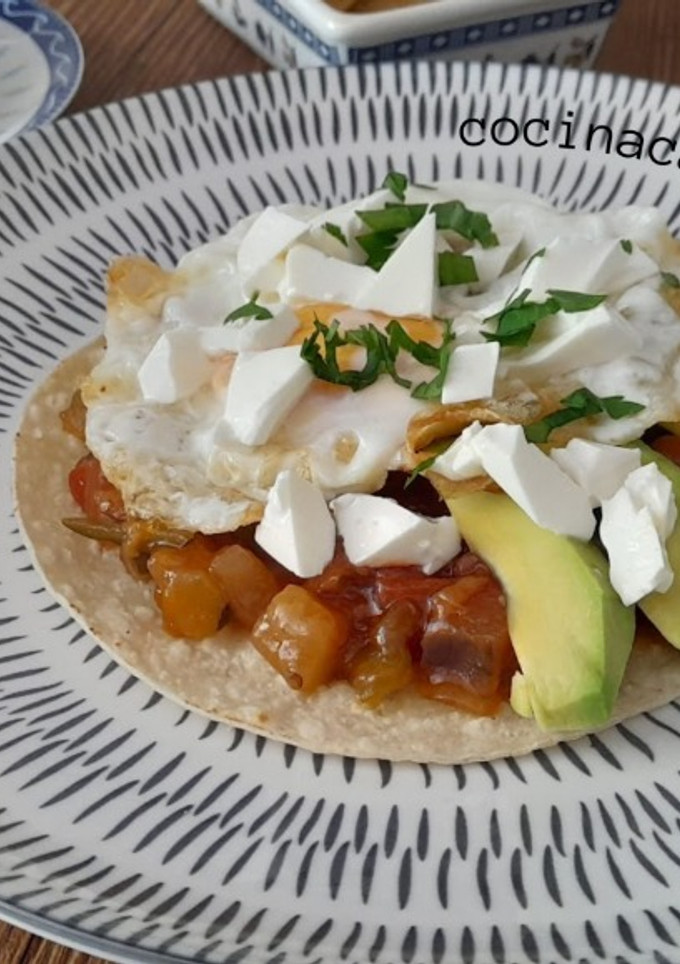 Una foto de Huevos rancheros