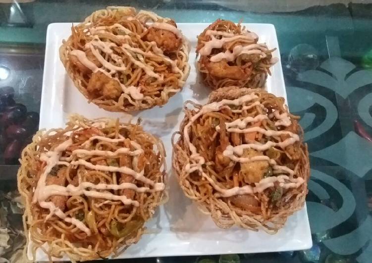 Simple Way to Prepare Favorite Spaghetti basket#hot chilli chicken#