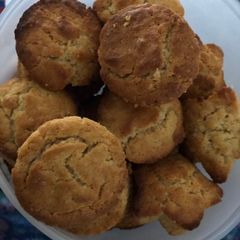 A picture of Peanut butter muffins 🧁🧁.