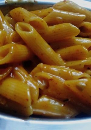 पास्ता (Pasta recipe in hindi) रेसिपी मुख्य फोटो