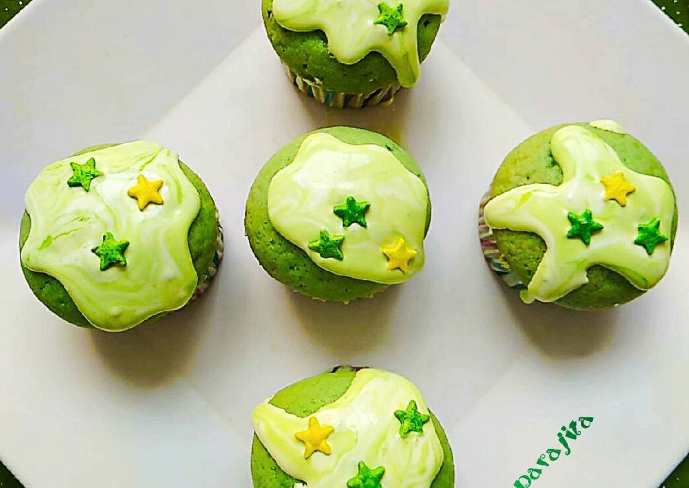 Spinach cupcakes with egg and chocolate ganache topping
