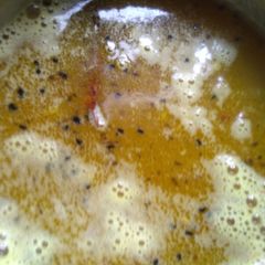 A picture of Mushoor dal (masoor dal/ red lentil).