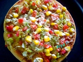 चीज़ काॅर्न पिज़्ज़ा(CHEESE CORN PIZZA RECIPE IN HINDI)