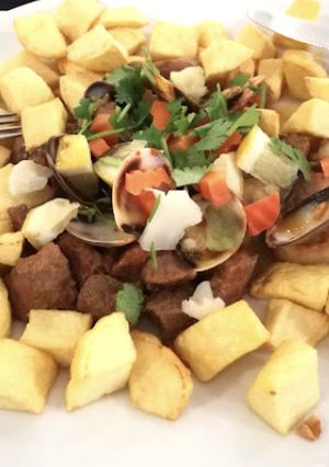 Foto de Carne de Porco à Alentejana