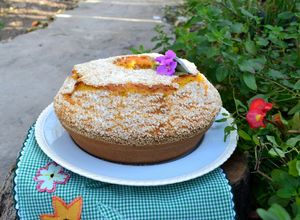 Una foto de Budín de mandarina y membrillo con cubierta azucarada de coco🍊