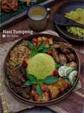 204. Nasi Tumpeng Komplit