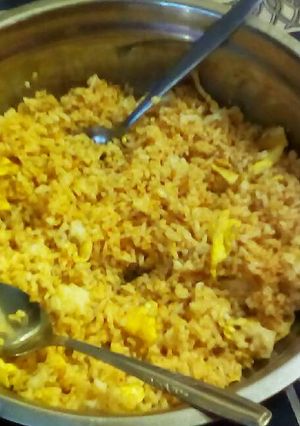Foto resep Nasi goreng darurat tanpa kecap simple