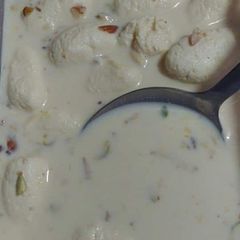 A picture of Rasmalai.