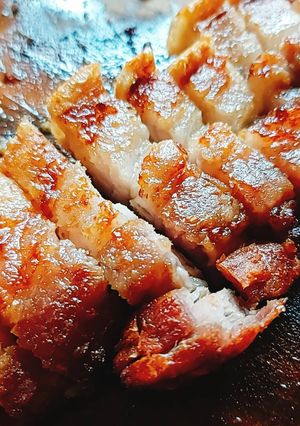 รูปของ หมูสามชั้นอบอินดี้